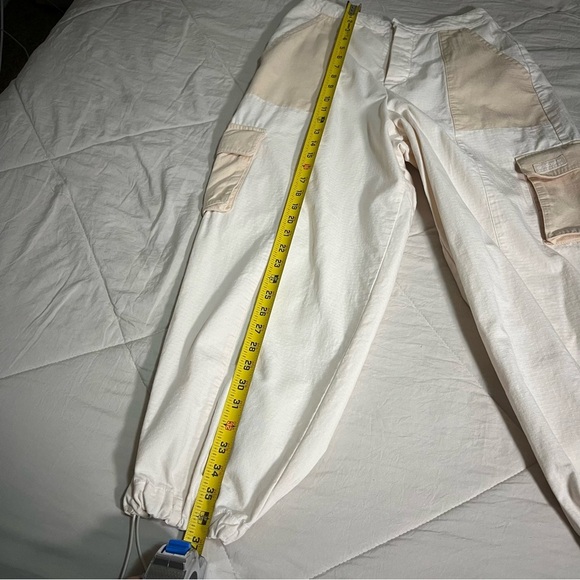 ADIDAS Women’s Adventure Cargo Pants with Adjustable Drawstring Ankle Size 10 - Picture 7 of 14